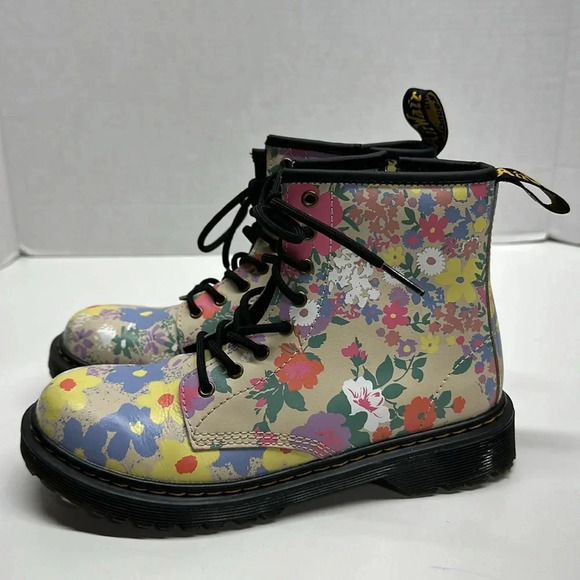 Dr Martens Doc Docs 1460 Combat Lace Up Boots Shoes Floral Print Women's Size 5 - Picture 1 of 10